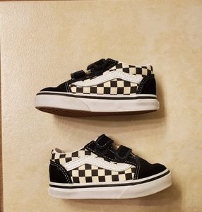 Checker Vans